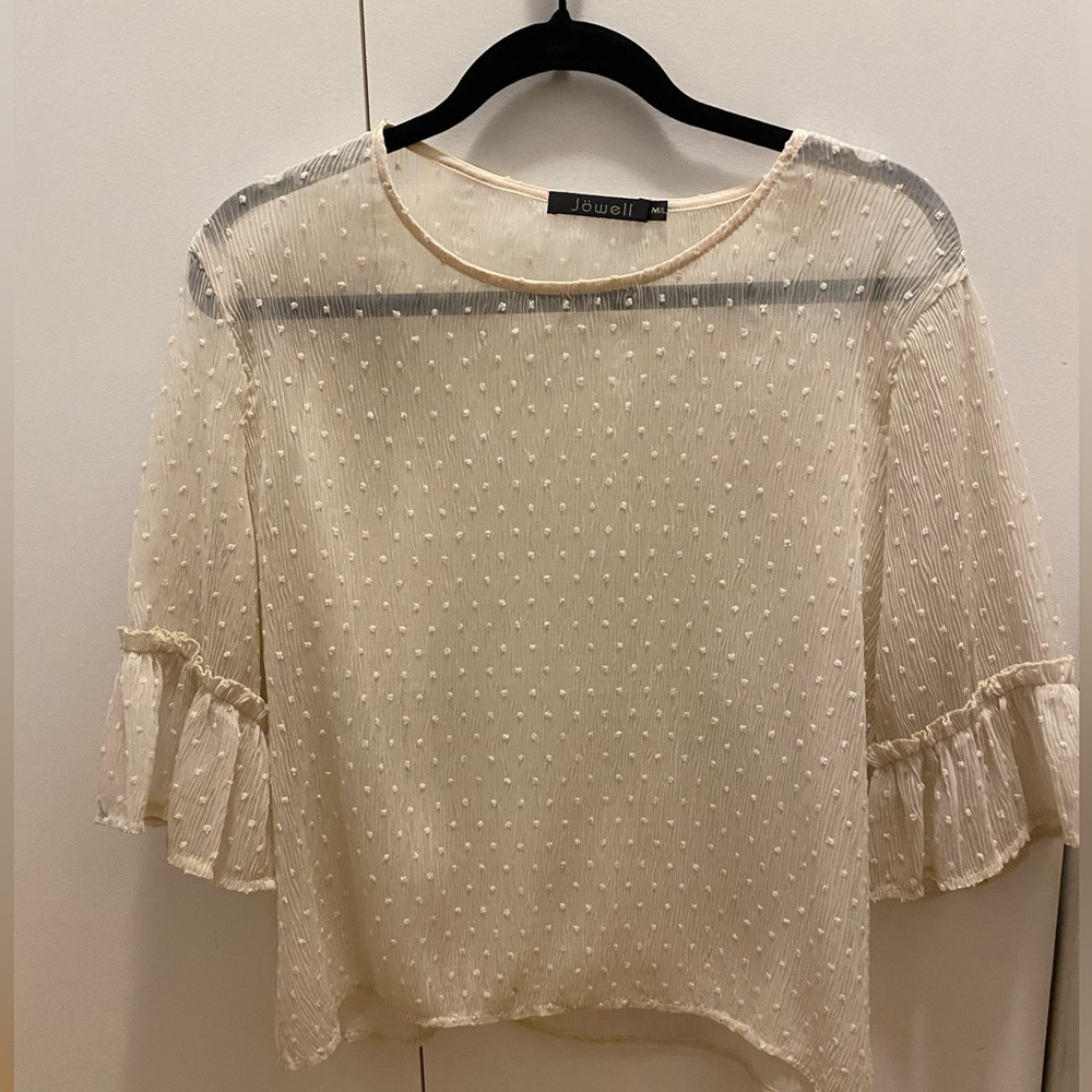 Crean blouse with dots‎